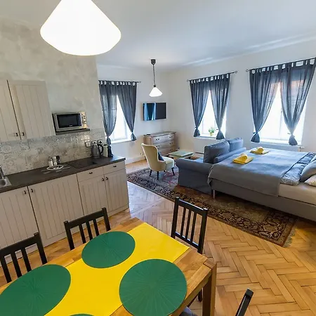 Babylon Czeski Krumlow
